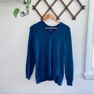 5/$25 Blue Soft Sweater Small